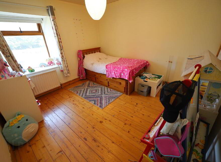 3 Palmer's Terrace, Main Street, Ringaskiddy, P43HX06