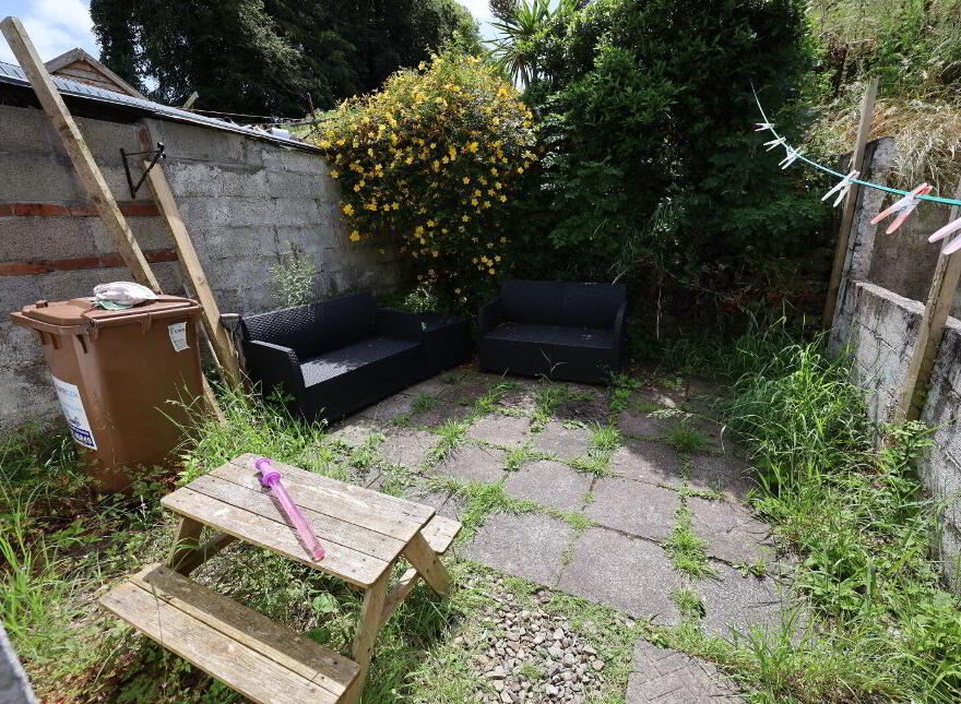 3 Palmer's Terrace, Main Street, Ringaskiddy, P43HX06