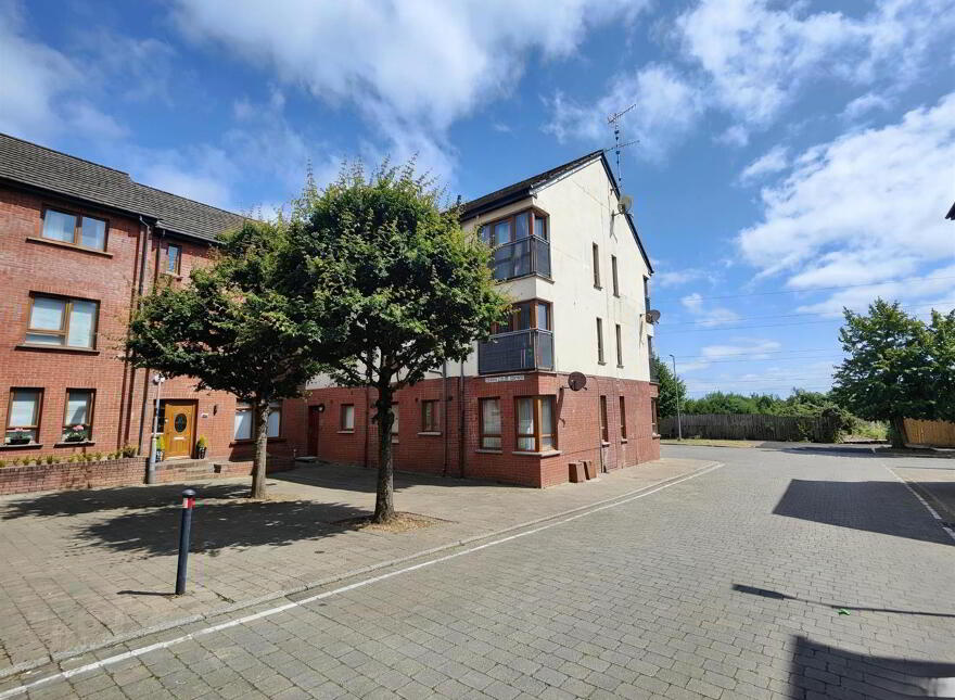 12h Heath Lodge Square, Belfast, BT13 3WG