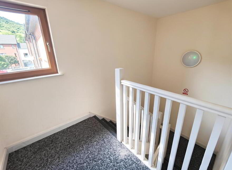 12h Heath Lodge Square, Belfast, BT13 3WG