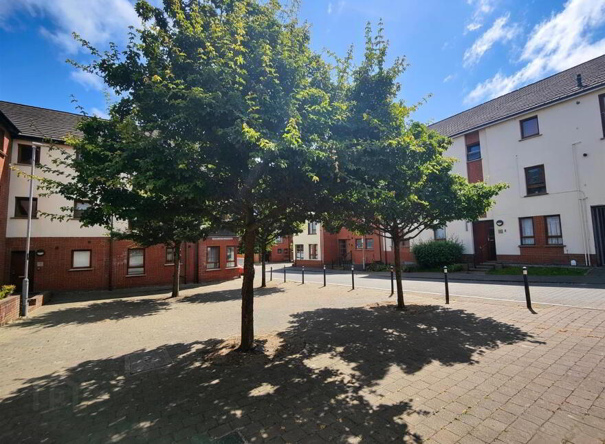 12h Heath Lodge Square, Belfast, BT13 3WG