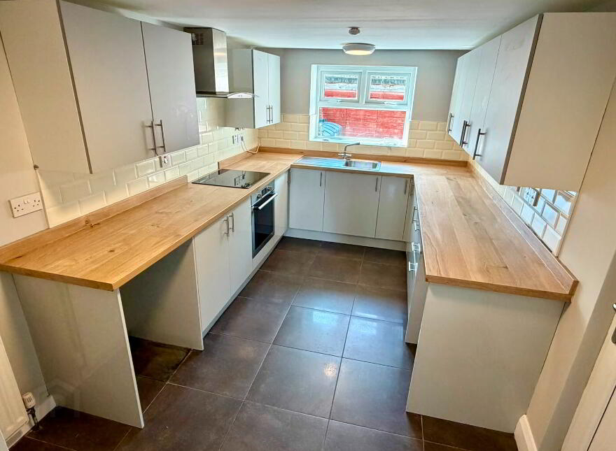 8 Green Road, Ballyclare, BT39 9AP