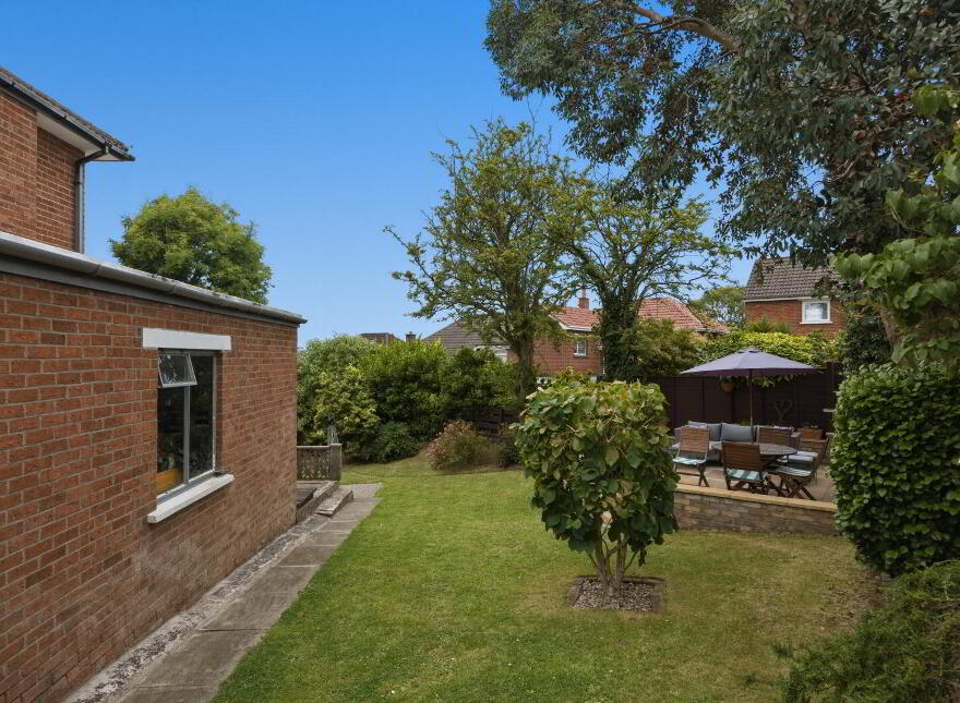 34 Delamont Park, Belfast, BT6 9RJ