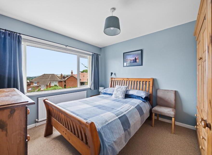 34 Delamont Park, Belfast, BT6 9RJ
