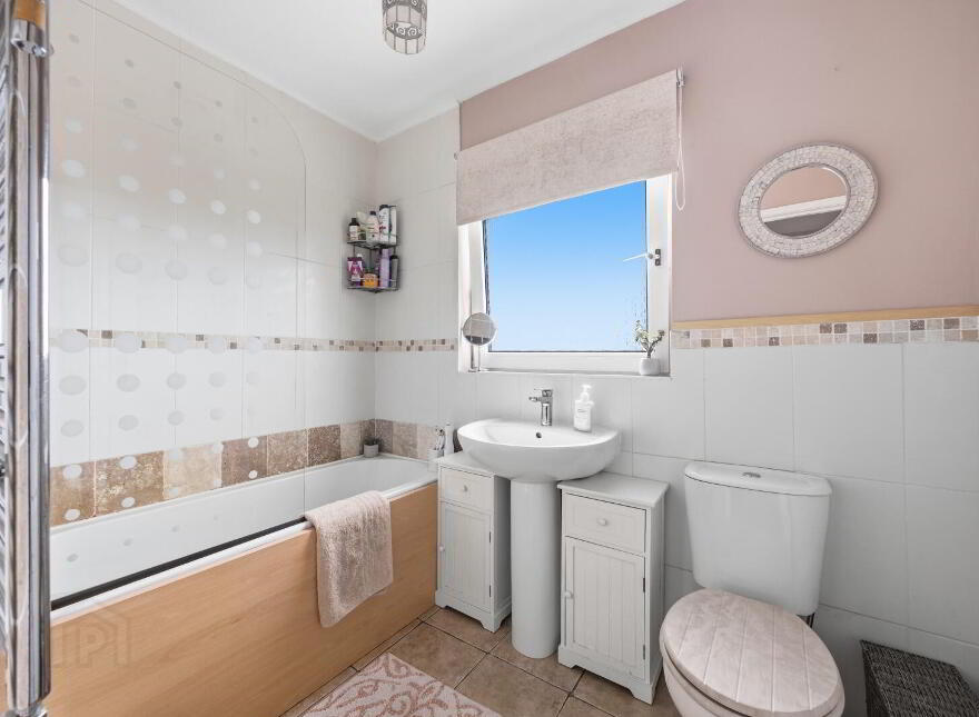 34 Delamont Park, Belfast, BT6 9RJ