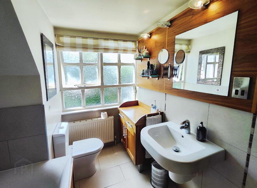 110 Mountsandel Road, Coleraine, BT52 1TA