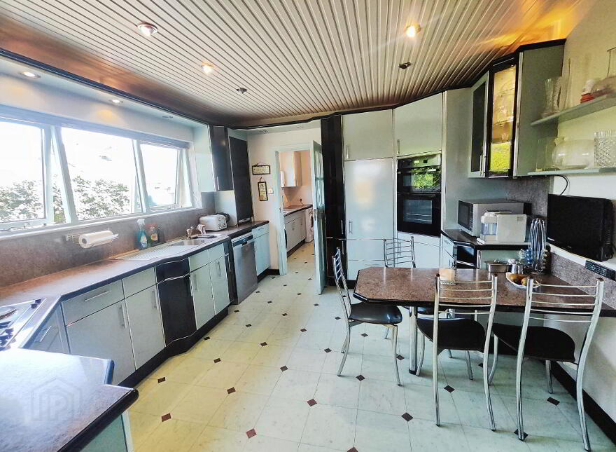 110 Mountsandel Road, Coleraine, BT52 1TA