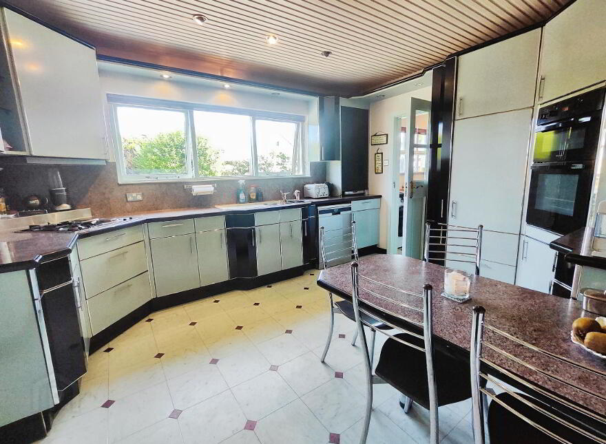 110 Mountsandel Road, Coleraine, BT52 1TA