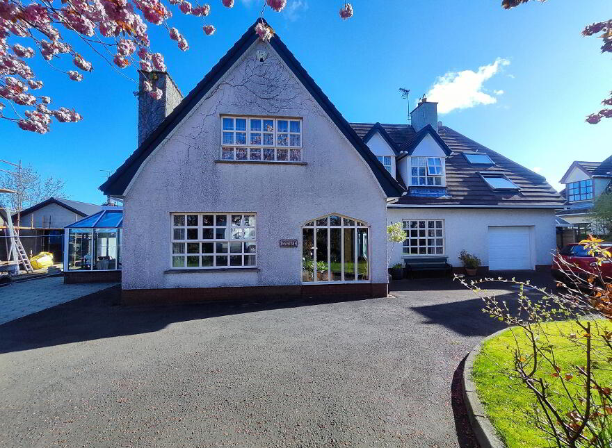 110 Mountsandel Road, Coleraine, BT52 1TA