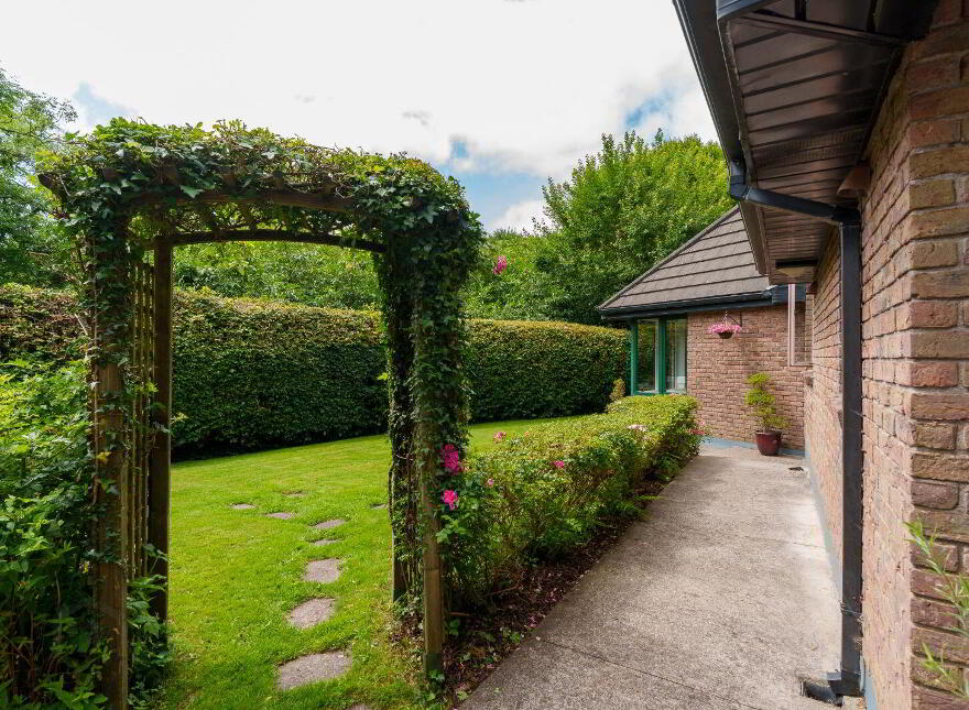 Woodbrook House, Church Hill, Glanmire, T45C965