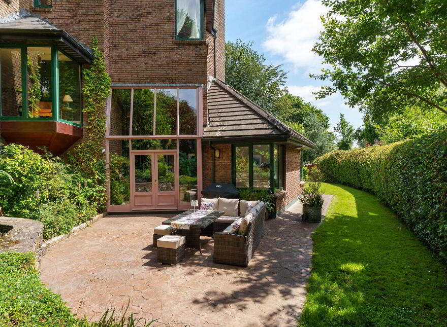 Woodbrook House, Church Hill, Glanmire, T45C965