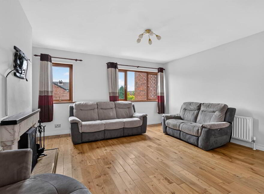 7 Upper Malone Close, Belfast, BT9 6LZ