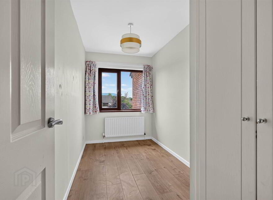 7 Upper Malone Close, Belfast, BT9 6LZ