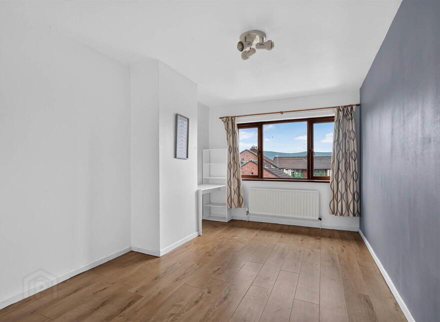 7 Upper Malone Close, Belfast, BT9 6LZ
