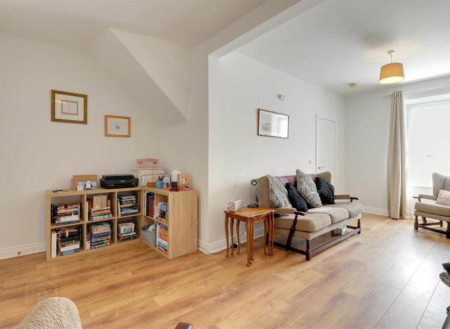 45 High Street, Ballyhalbert, Newtownards, BT22 1BL