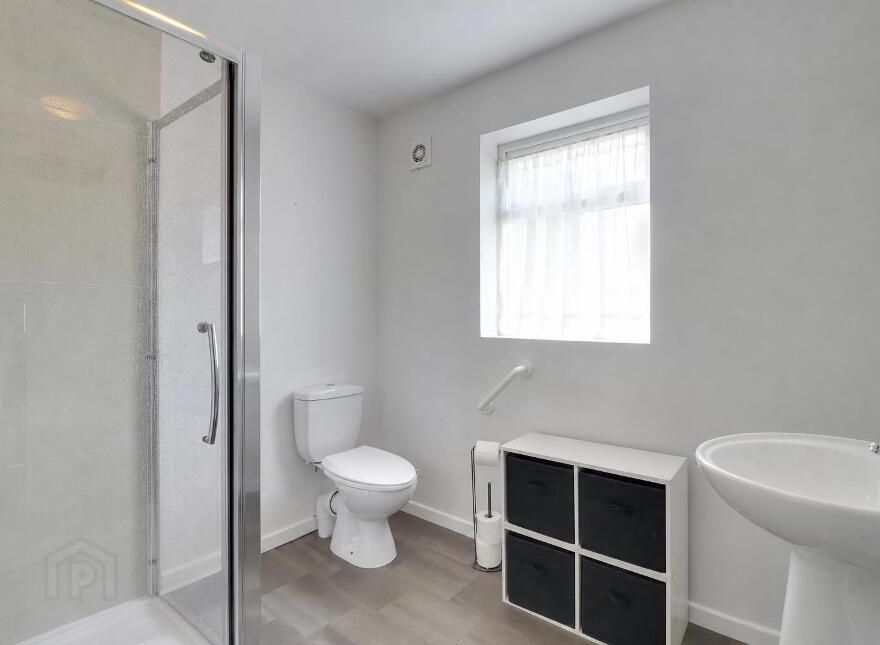 45 High Street, Ballyhalbert, Newtownards, BT22 1BL