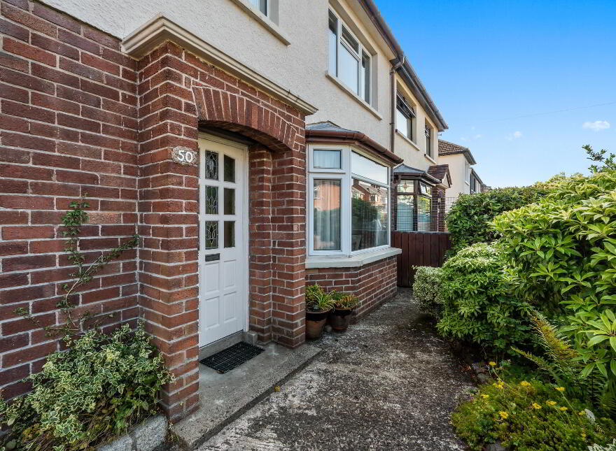 50 Locksley Park, Upper Lisburn Road, Belfast, BT10 0AR