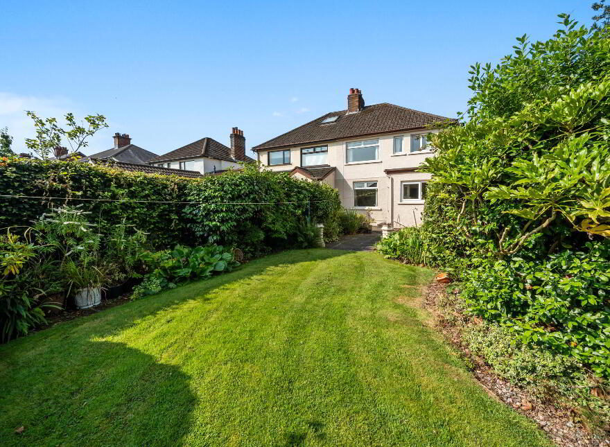 50 Locksley Park, Upper Lisburn Road, Belfast, BT10 0AR