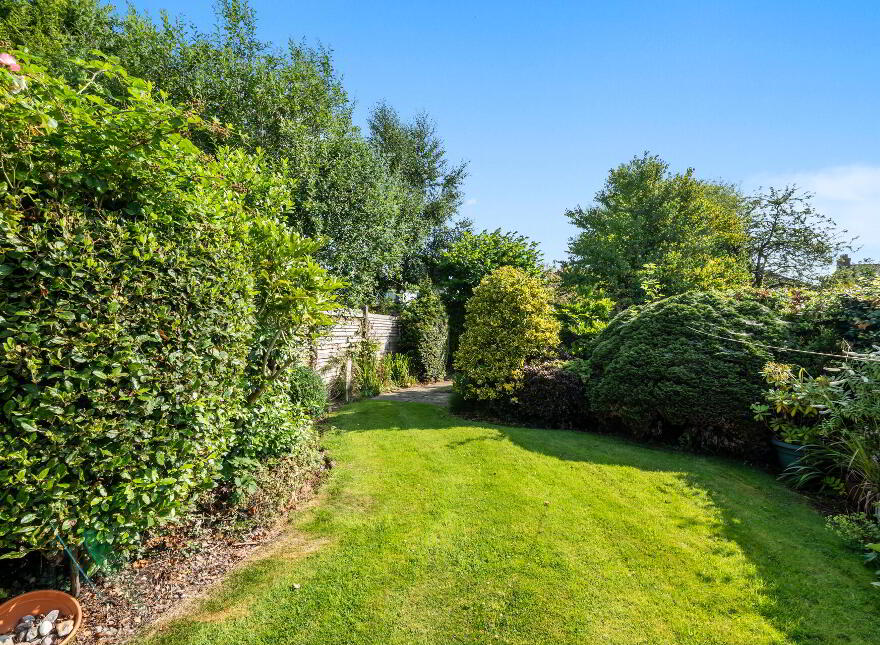 50 Locksley Park, Upper Lisburn Road, Belfast, BT10 0AR