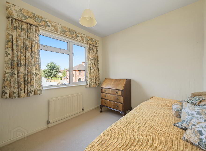 50 Locksley Park, Upper Lisburn Road, Belfast, BT10 0AR