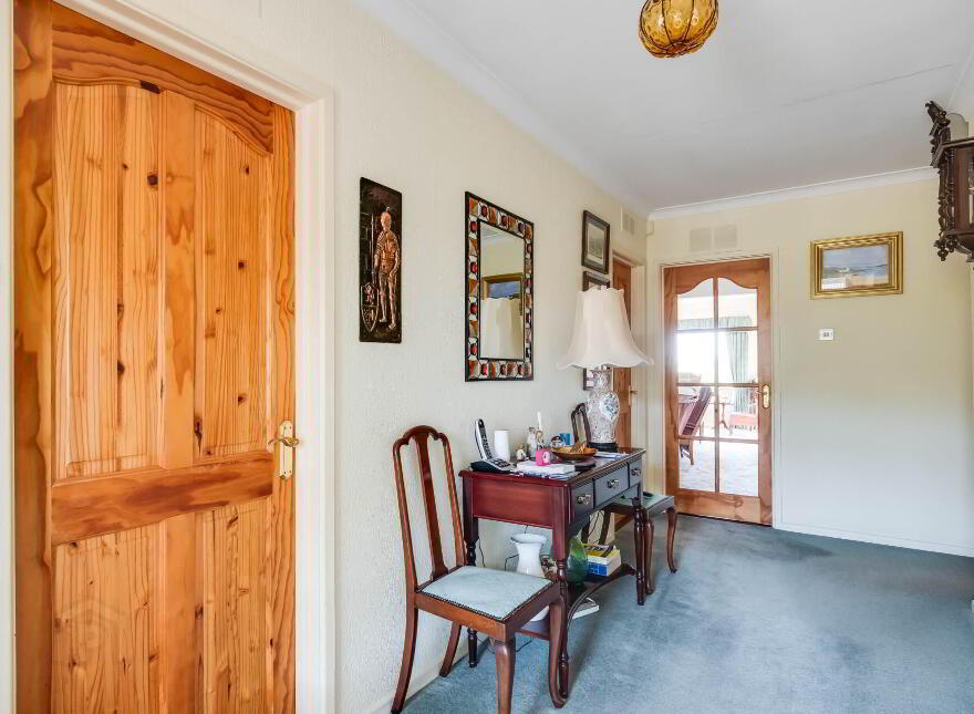 17 Devenish Crescent, Enniskillen, BT74 4RB