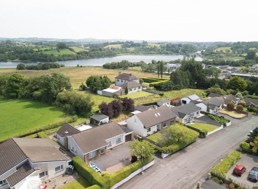 17 Devenish Crescent, Enniskillen, BT74 4RB
