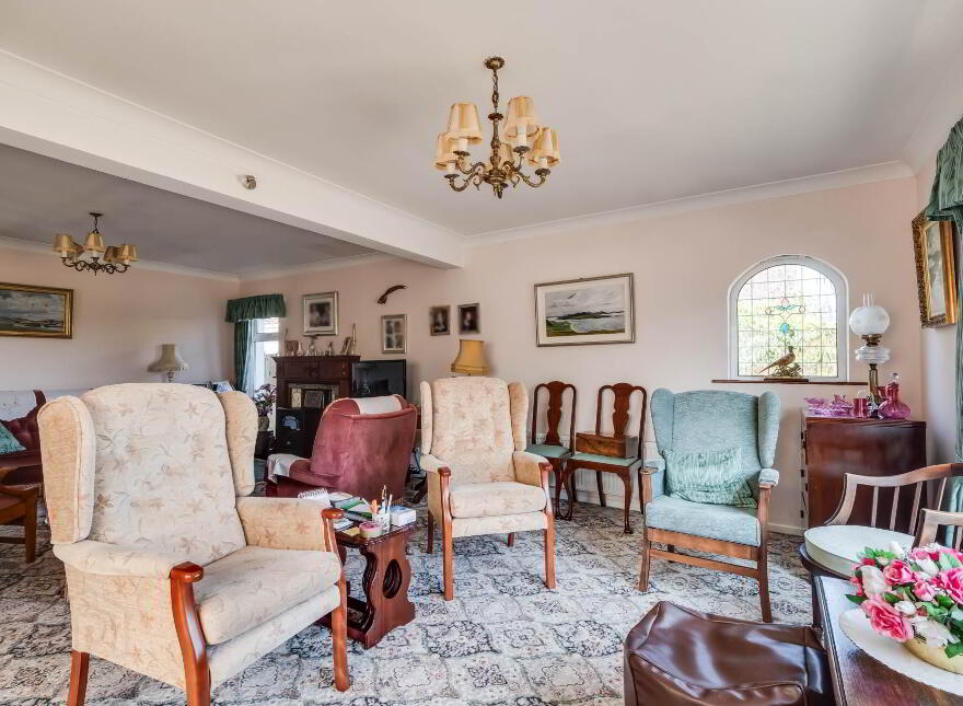 17 Devenish Crescent, Enniskillen, BT74 4RB