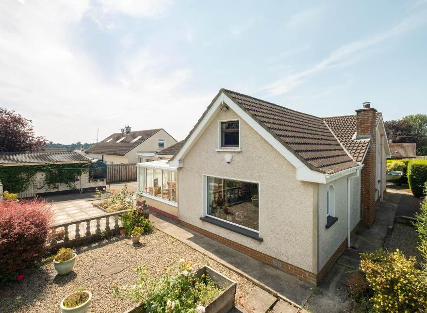 17 Devenish Crescent, Enniskillen, BT74 4RB