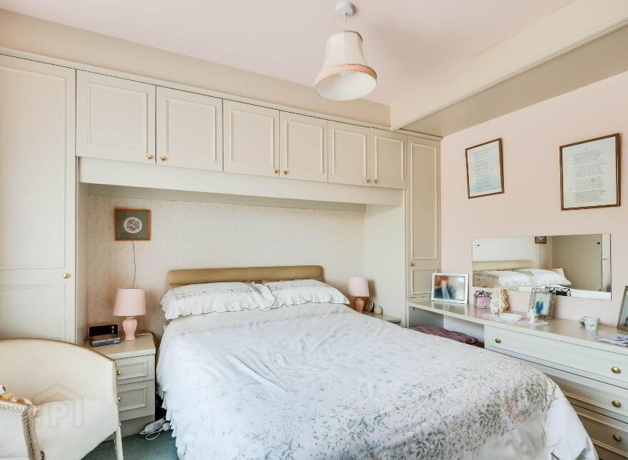 17 Devenish Crescent, Enniskillen, BT74 4RB