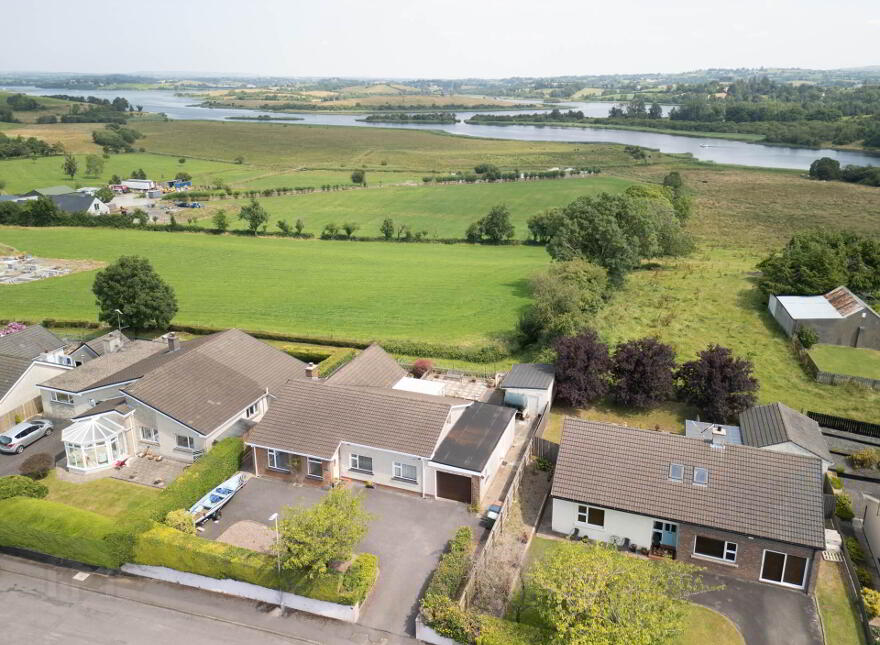17 Devenish Crescent, Enniskillen, BT74 4RB