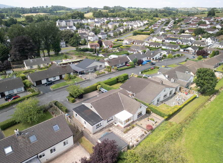 17 Devenish Crescent, Enniskillen, BT74 4RB