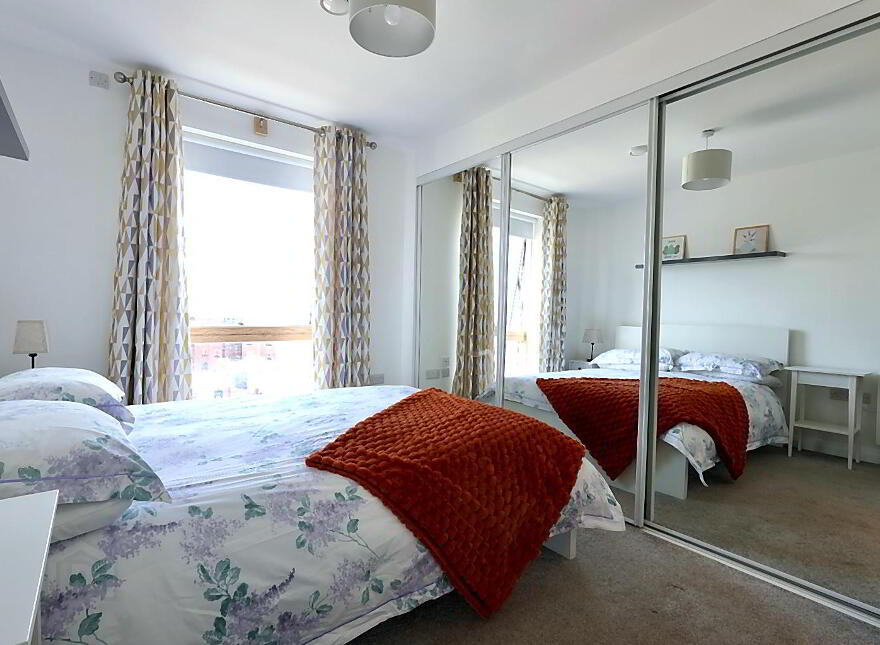 704 Portland, 88 55 Ormeau Road, Belfast, BT7 1FE