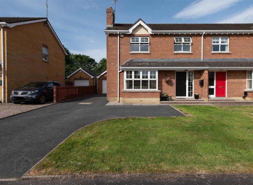 67 Woodvale, Dromara, BT25 2JB