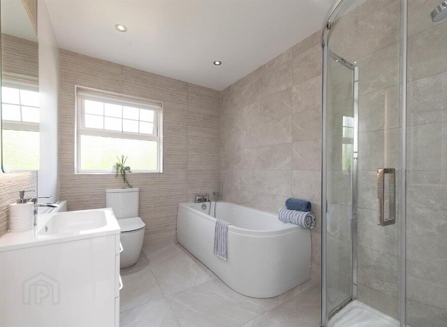 67 Woodvale, Dromara, BT25 2JB
