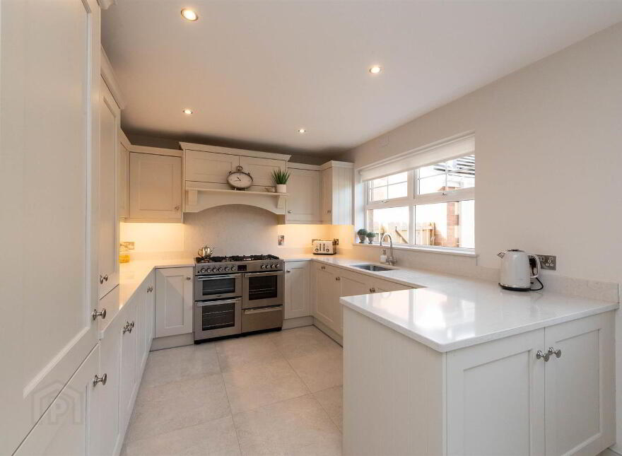 67 Woodvale, Dromara, BT25 2JB
