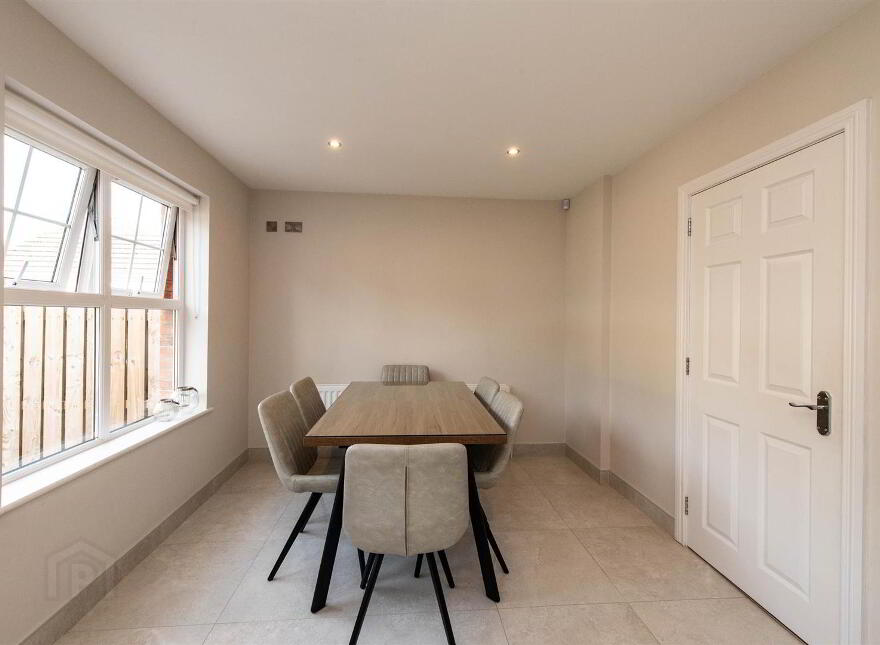 67 Woodvale, Dromara, BT25 2JB