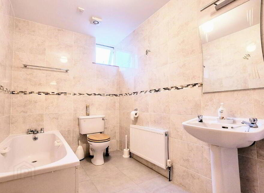 2 Clooneen Park, Manorhamilton, F91A2A3