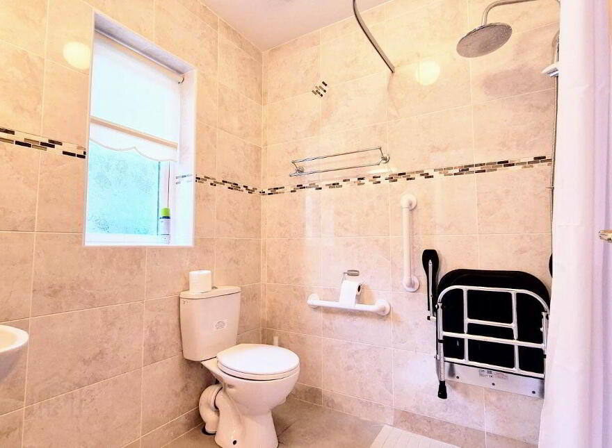 2 Clooneen Park, Manorhamilton, F91A2A3