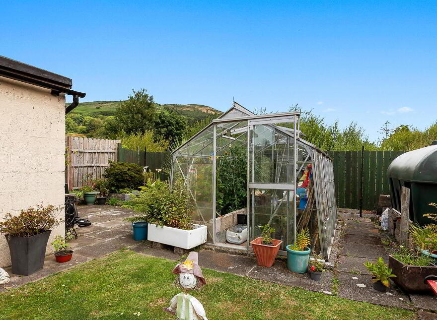 19 Duncoole Park, Belfast, BT14 8JS