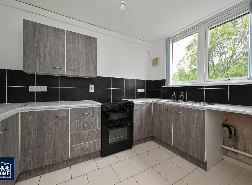 103C, Shaws Road, Belfast, BT11 9PS