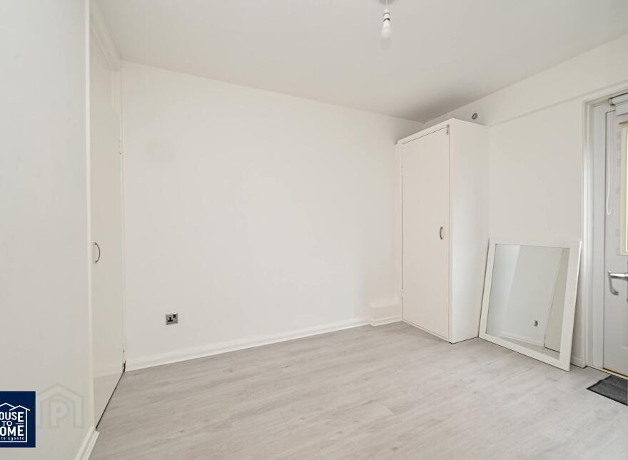 103C, Shaws Road, Belfast, BT11 9PS