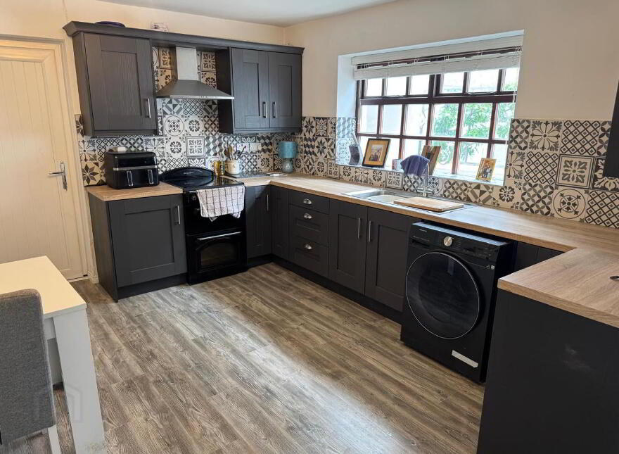142 Lake Street, Lurgan, Craigavon, BT67 9DY