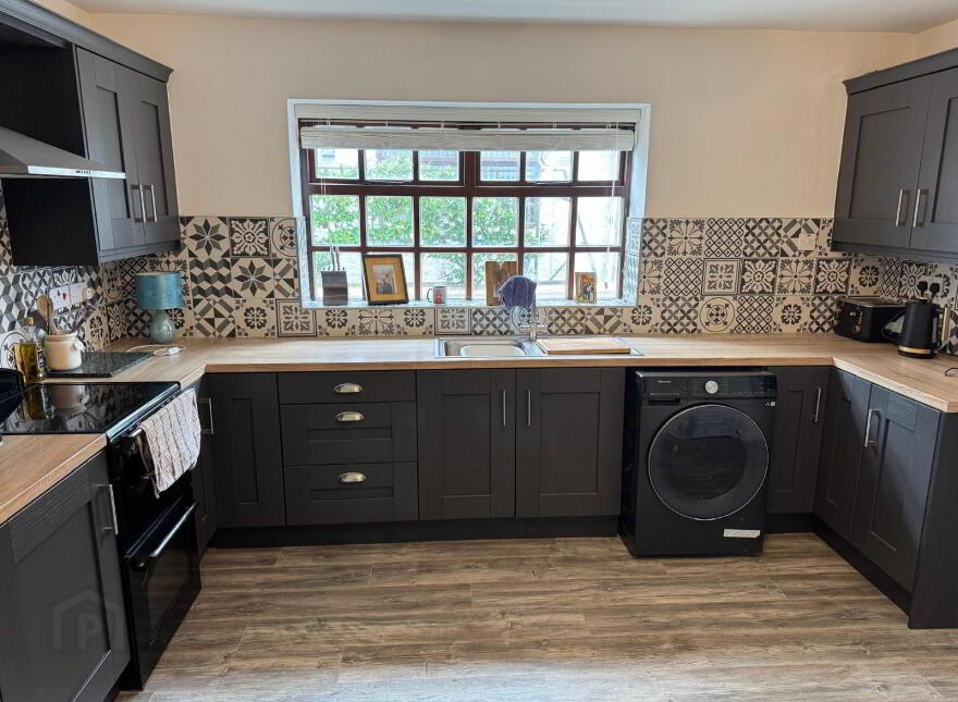 142 Lake Street, Lurgan, Craigavon, BT67 9DY
