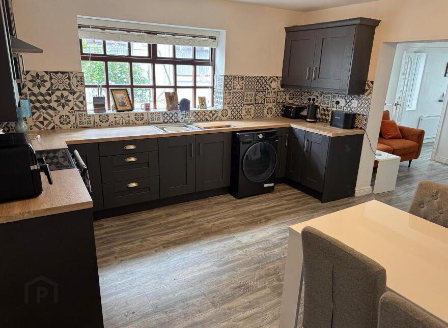 142 Lake Street, Lurgan, Craigavon, BT67 9DY