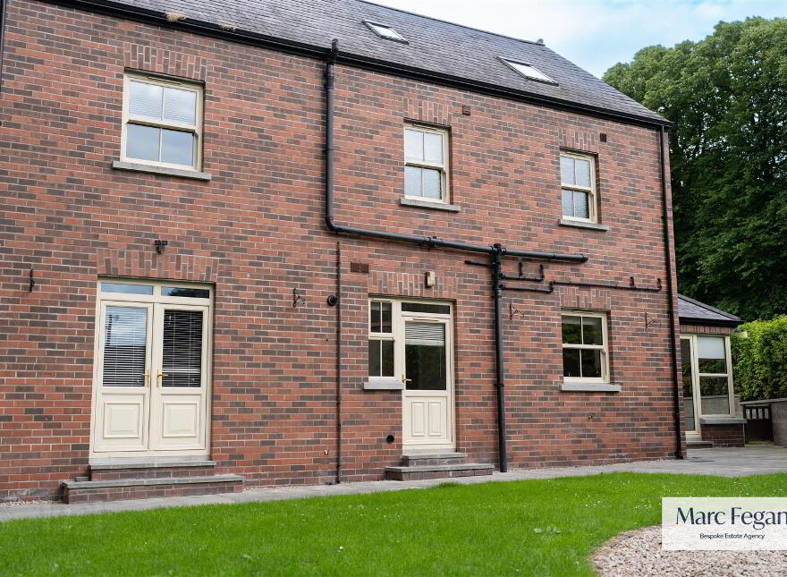 11 Moorlands Court, Banbridge, BT32 4QN
