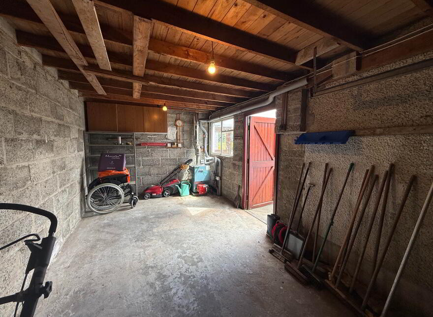 42 Harberton Park, Ballymena, BT43 6NF