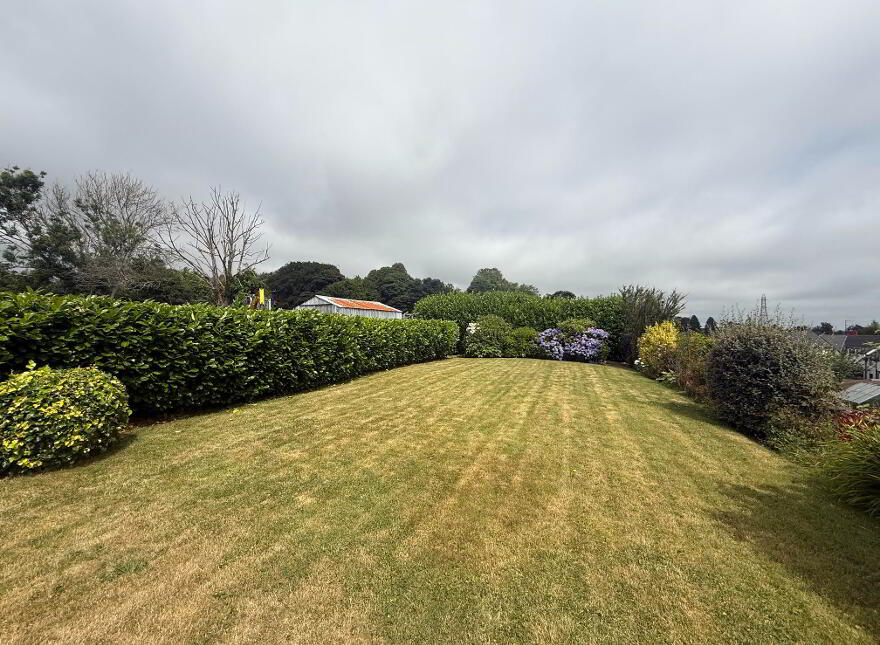 42 Harberton Park, Ballymena, BT43 6NF