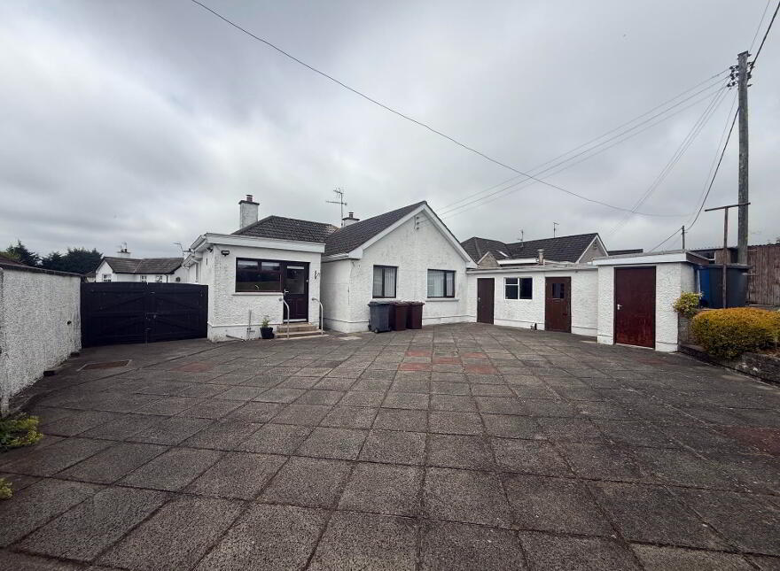 42 Harberton Park, Ballymena, BT43 6NF