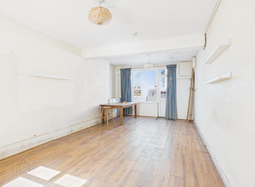 14B Queen Street, Tramore, X91E2FA