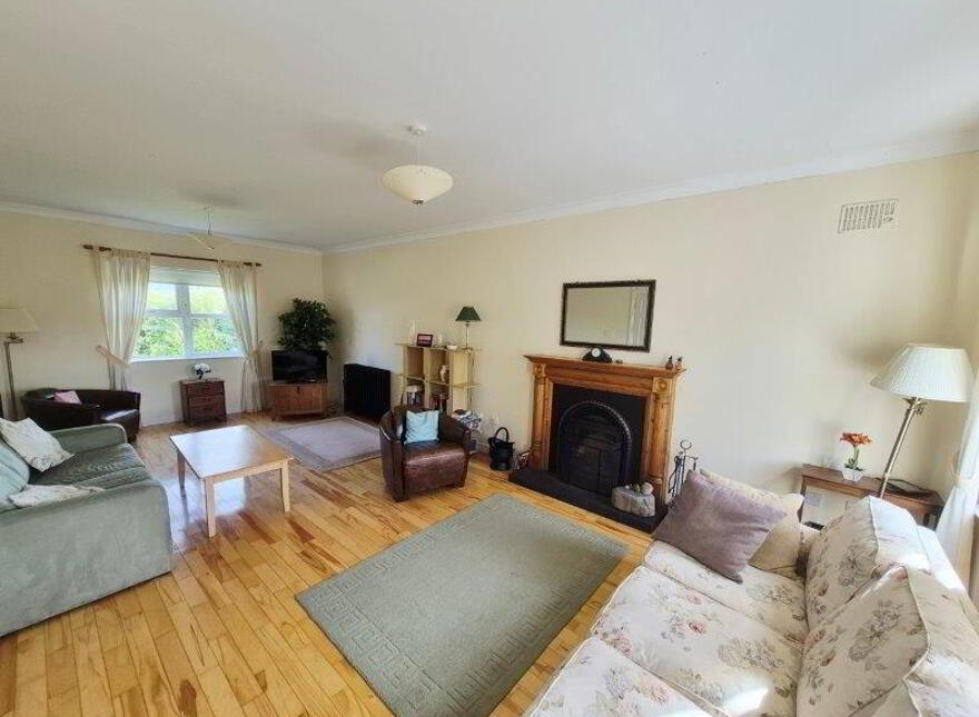 8 Drowes Court, Tullaghan, F91C7W5